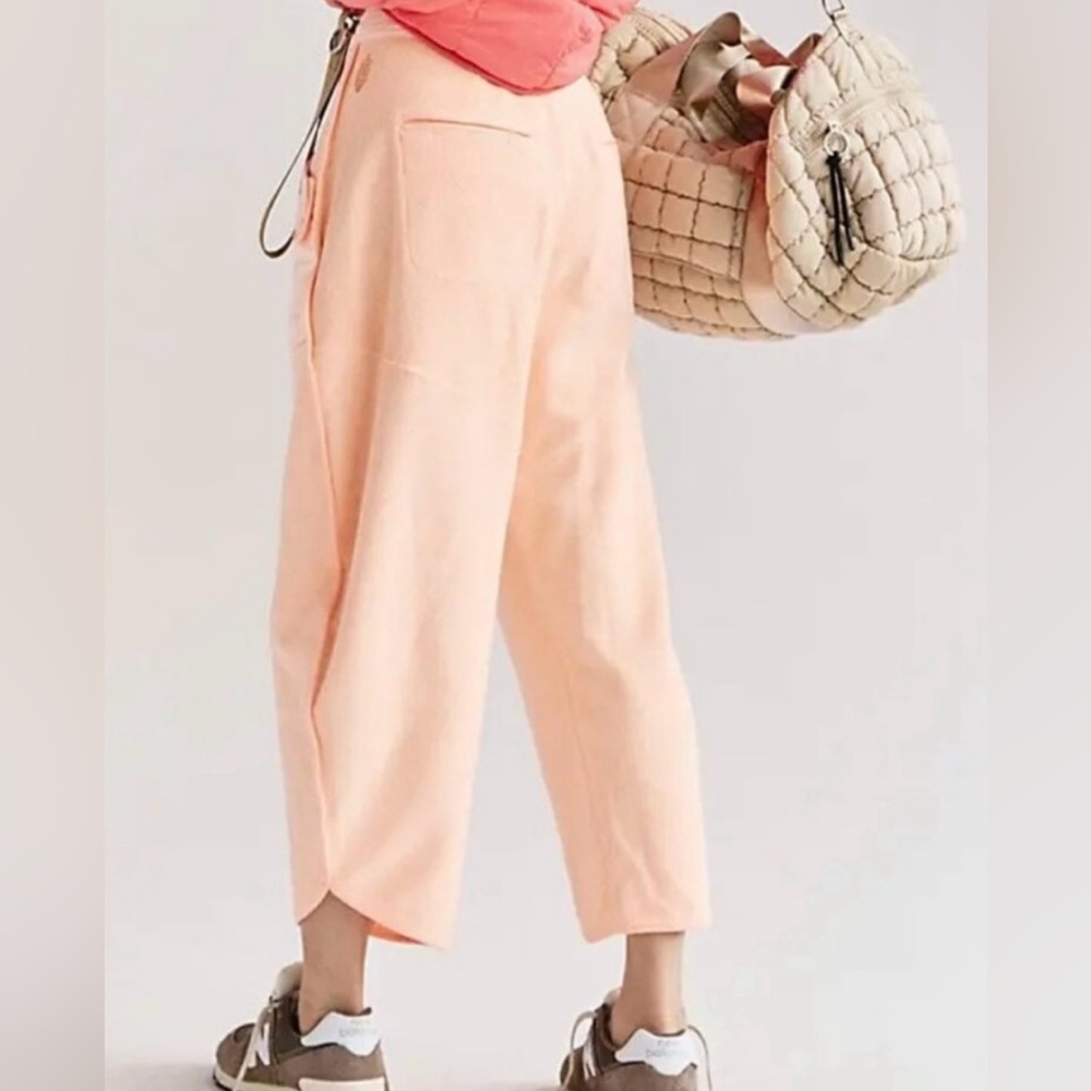 NWT FREE PEOPLE MOVEMENT TIMKO PANTS - Picture 3 of 4